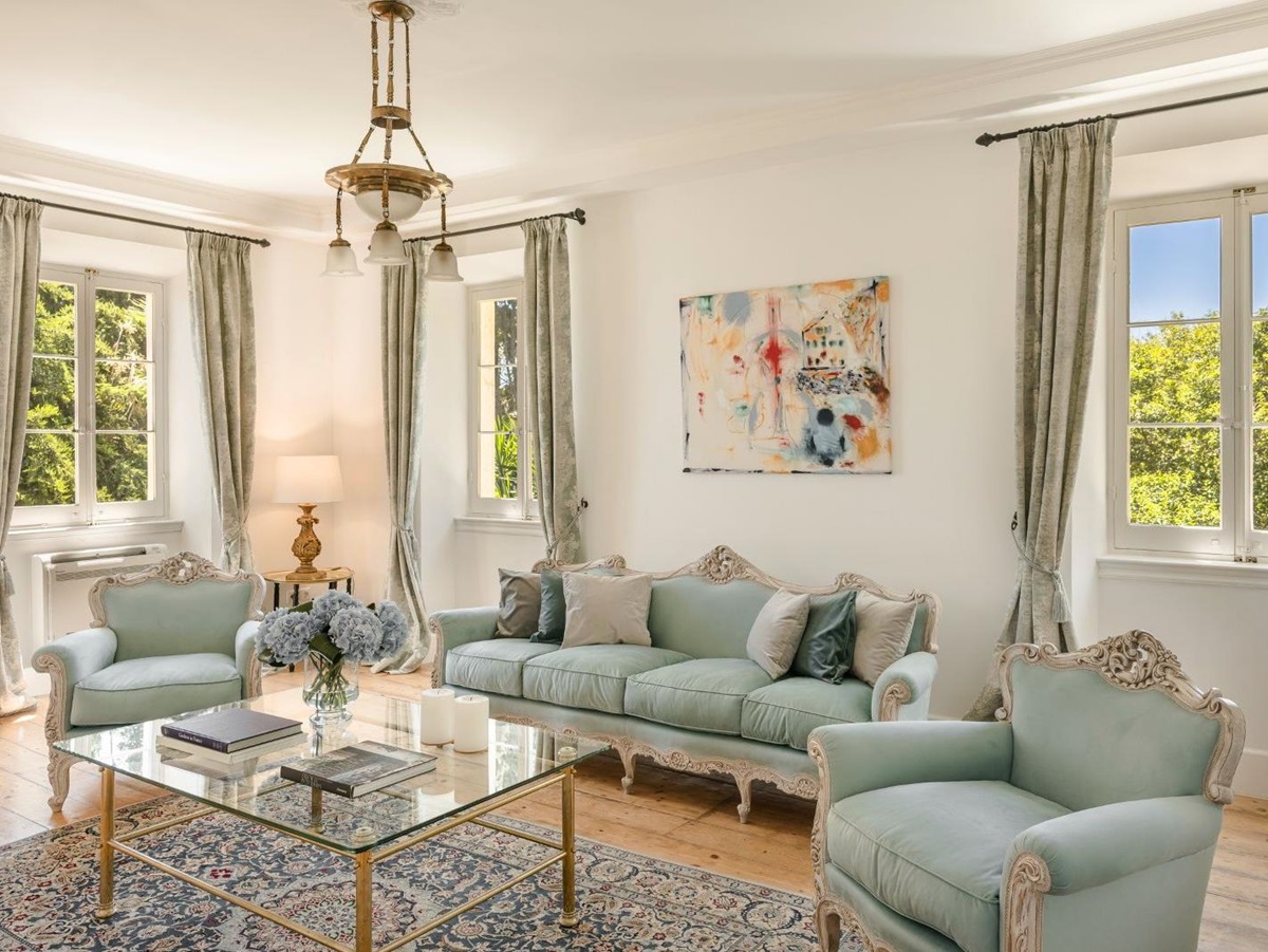 villa-posillipo-corfu-sitting-room