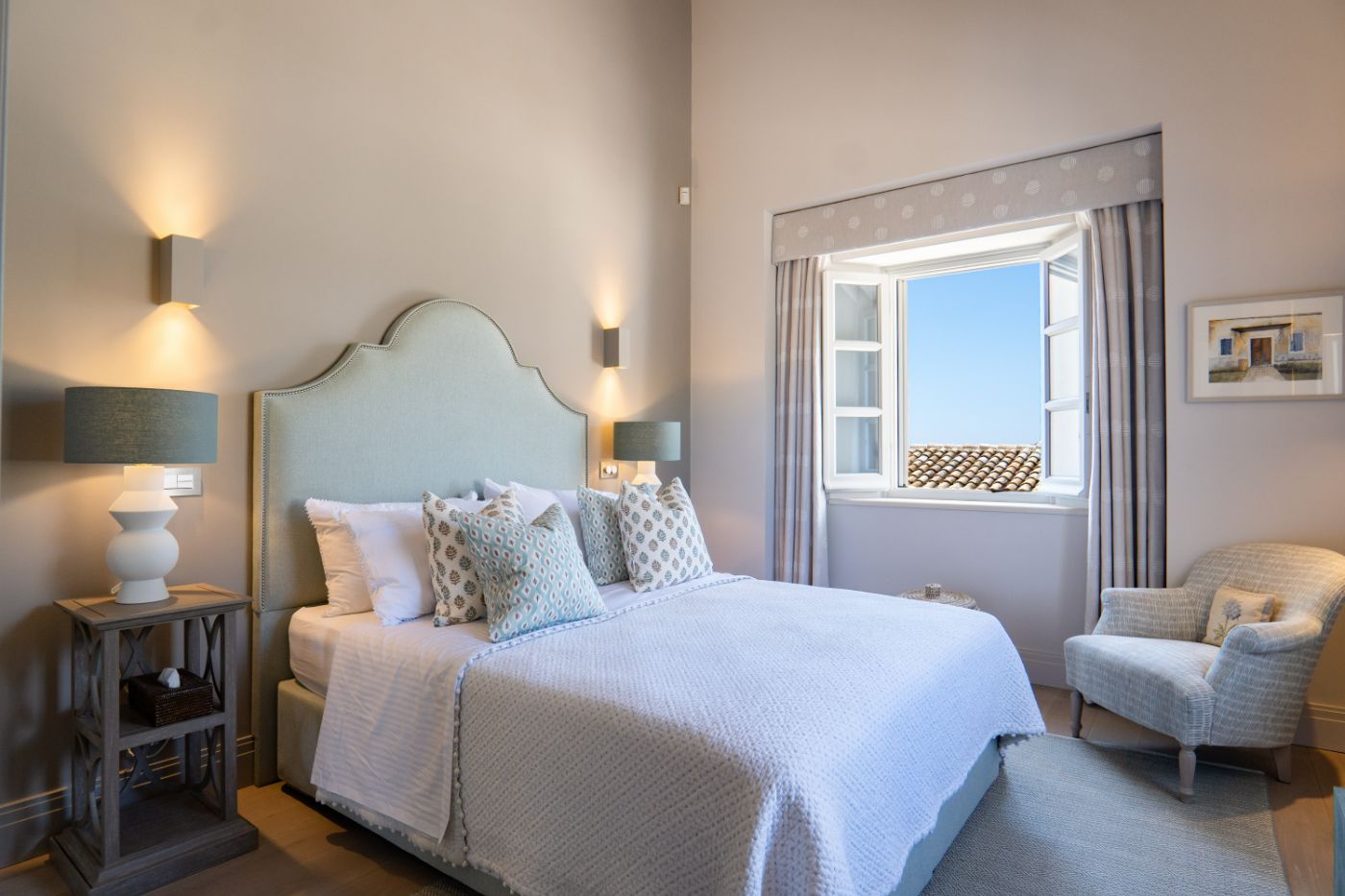 Double bed at Villa Sofia