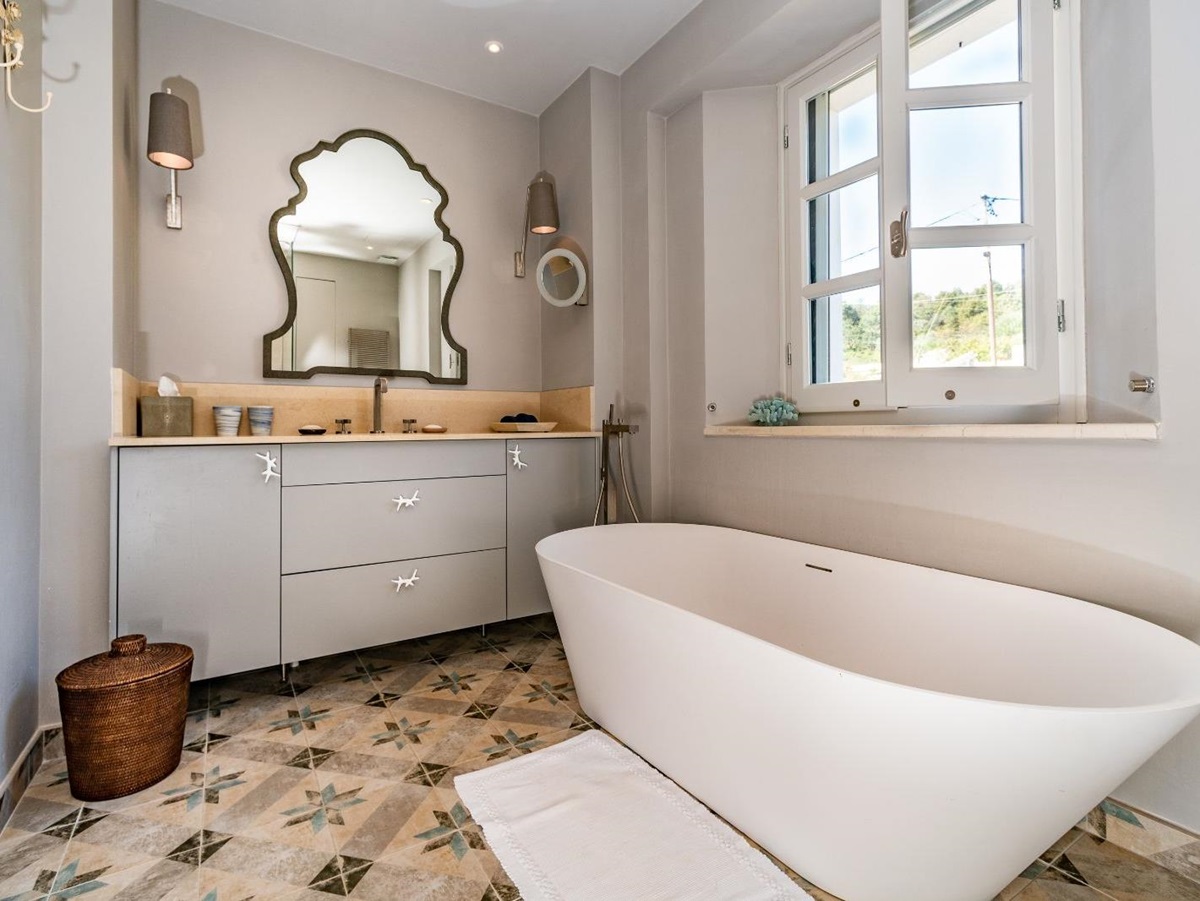 Bathroom at Villa Sofia in Corfu