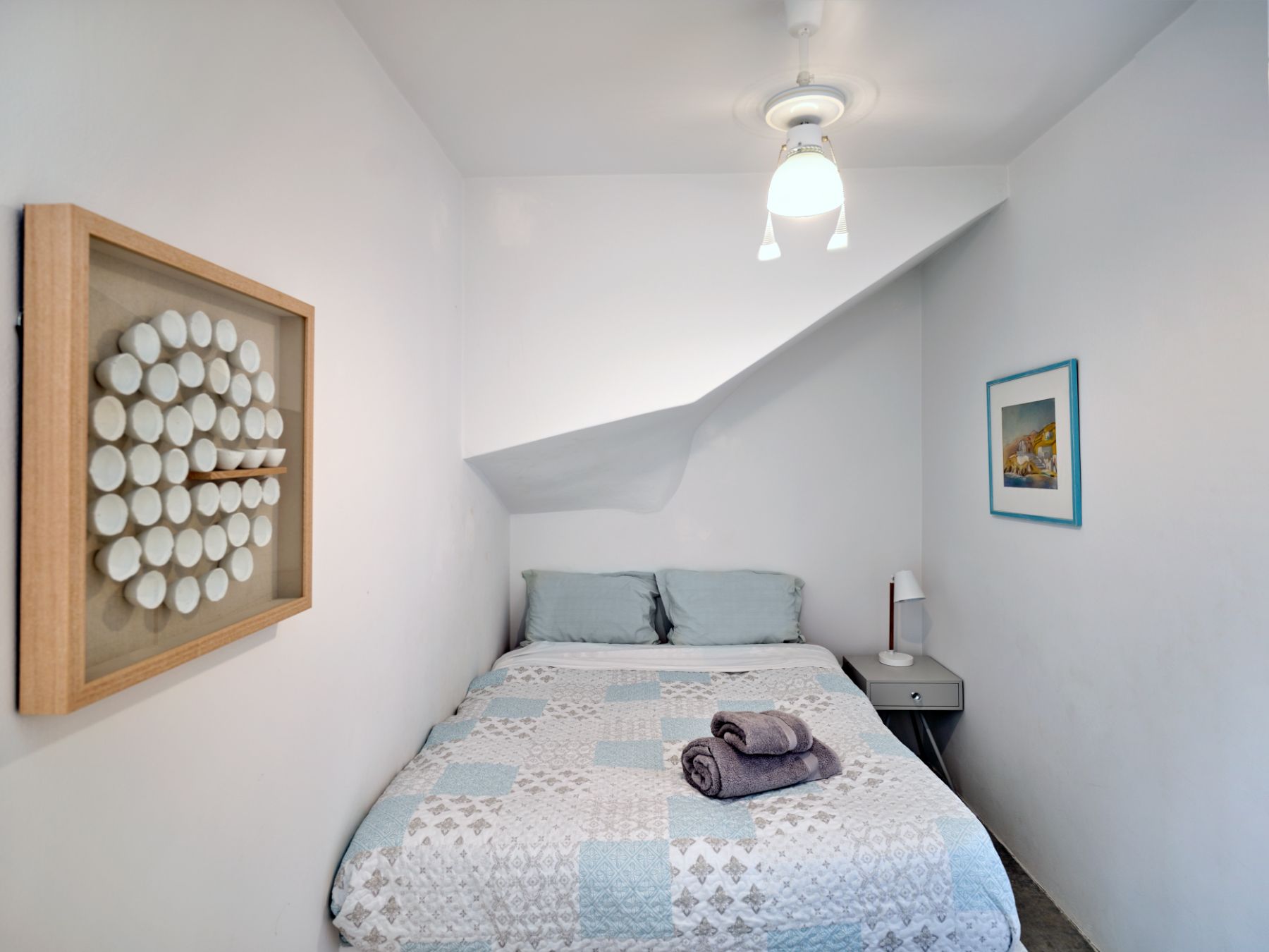 Small double bedroom at Villa Thalia, Sifnos
