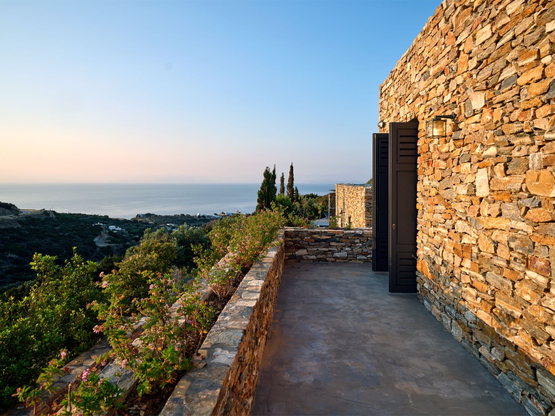 Exterior view of Villa Thalia, Sifnos