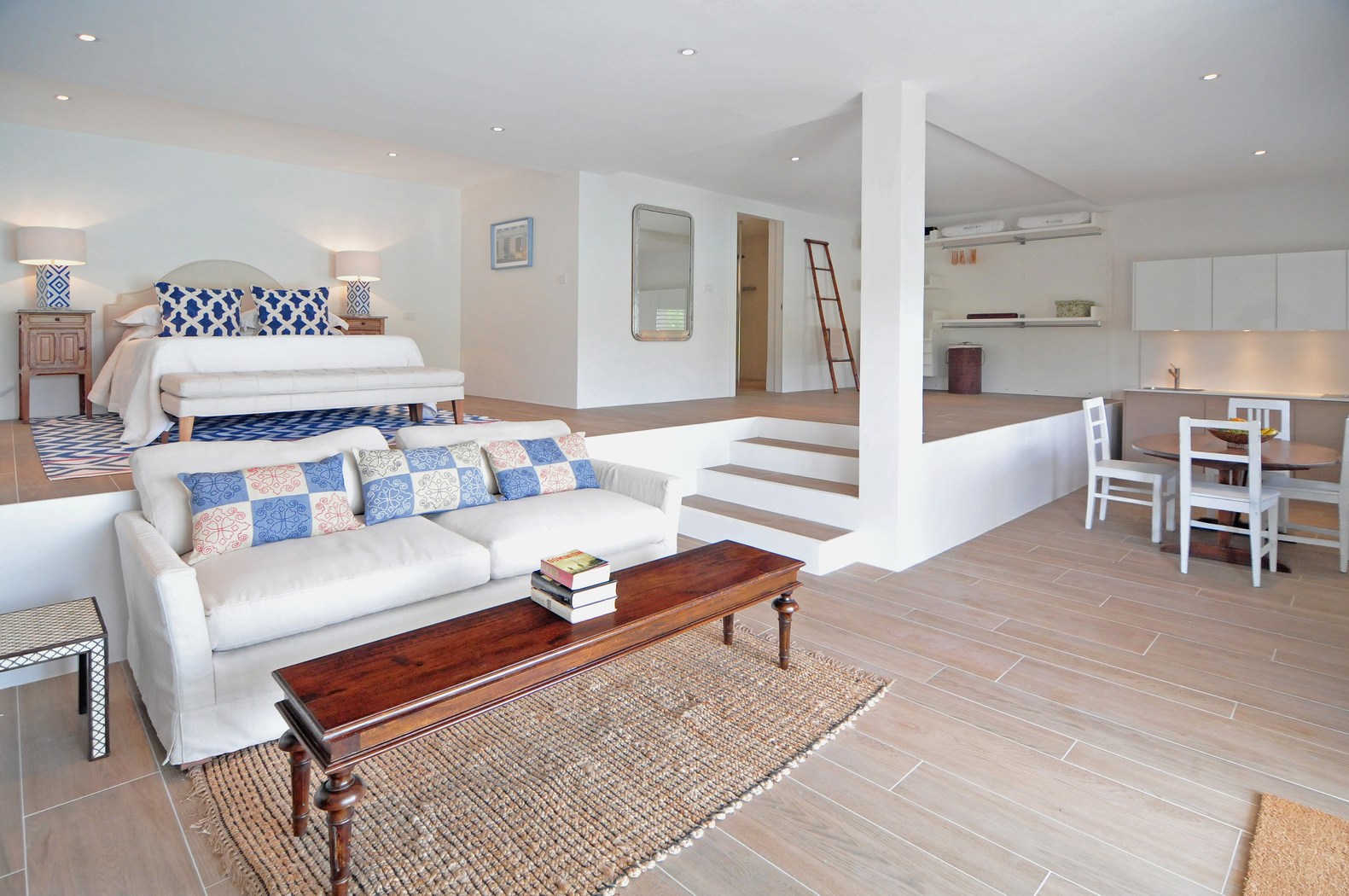 Suite in a villa of Laluna, Grenada