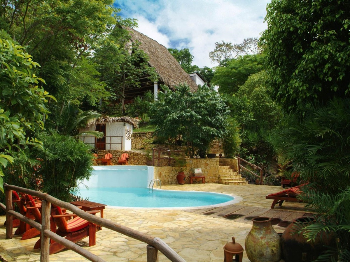 Pool at La Lancha in Guatemala