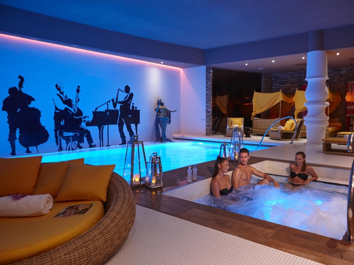 Spa with pool, jacuzzi and cabanas in Aria Budapest in Hungary