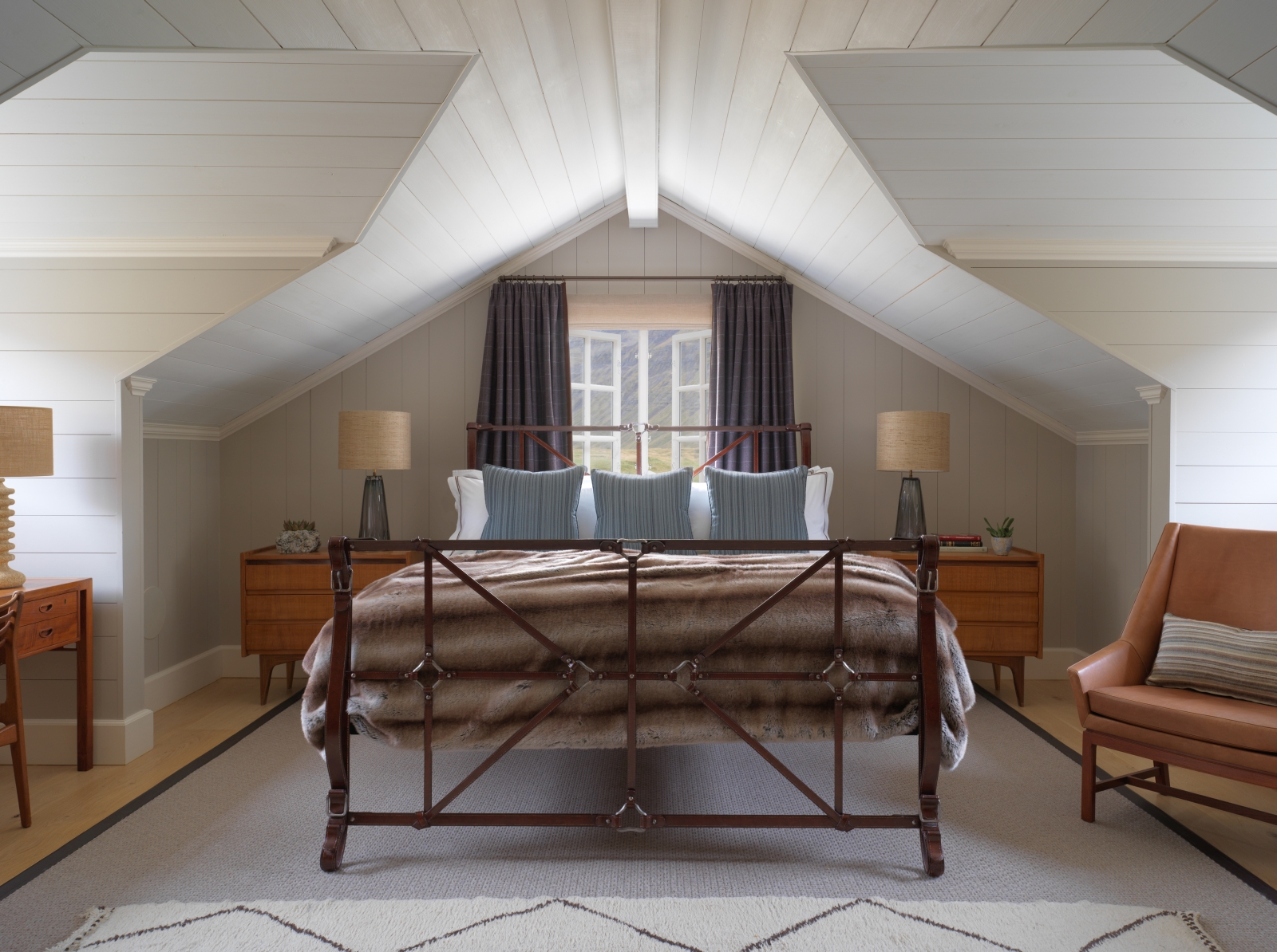Bedroom at Deplar Farm