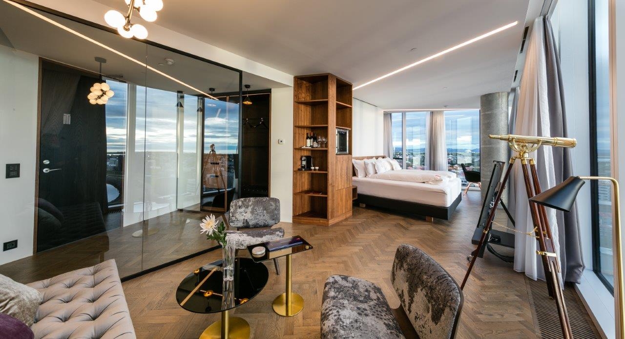 Keilir at Tower Suites