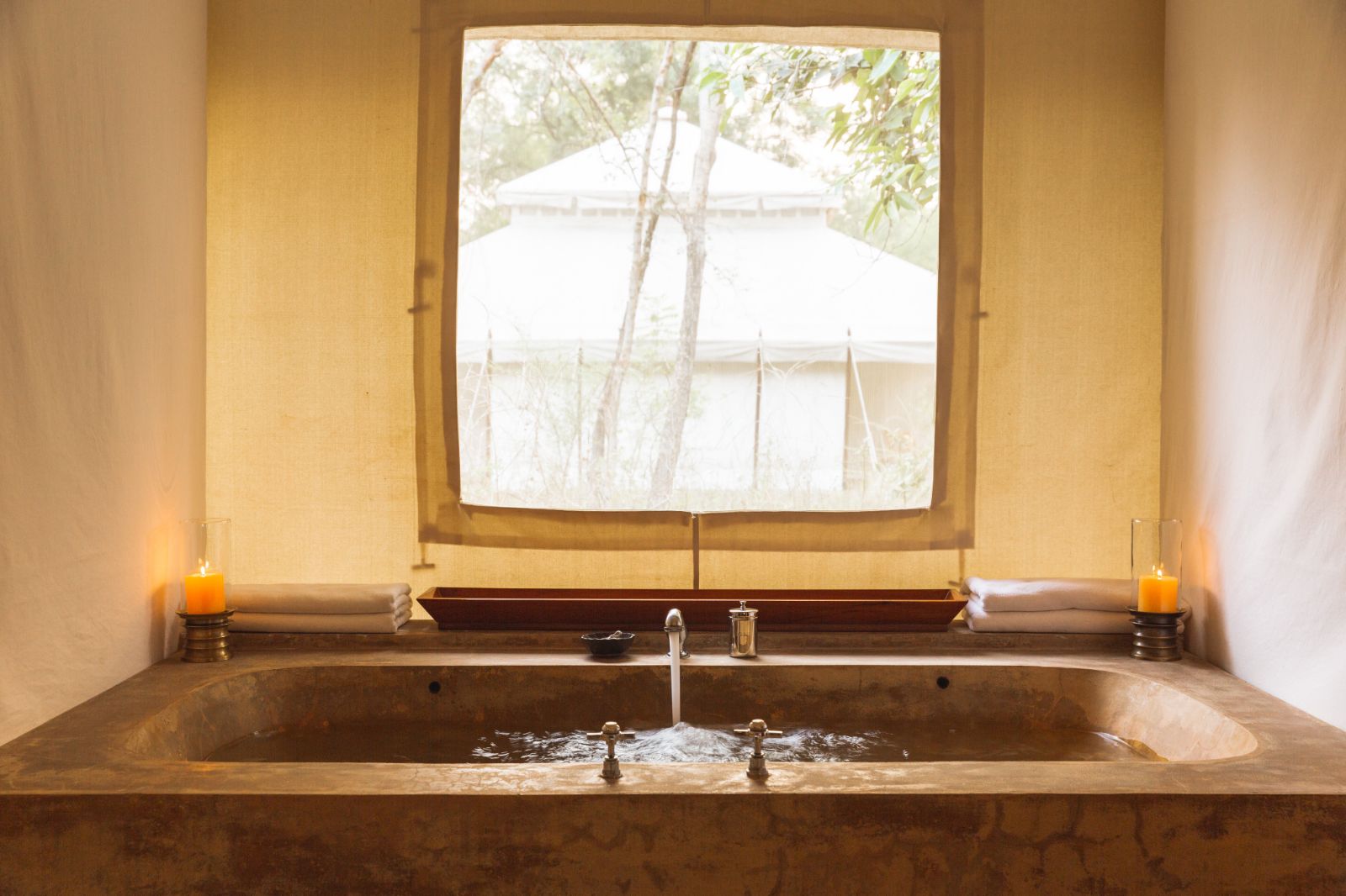 Bathtub at Aman-I-Khas by Ranthambore National Park in India