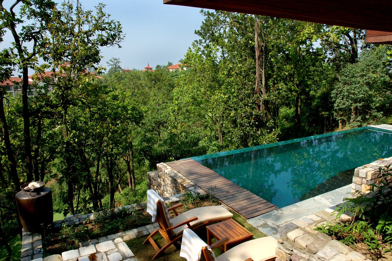 Gorgeous garden view villa with private infinity pool in luxury hotel in India