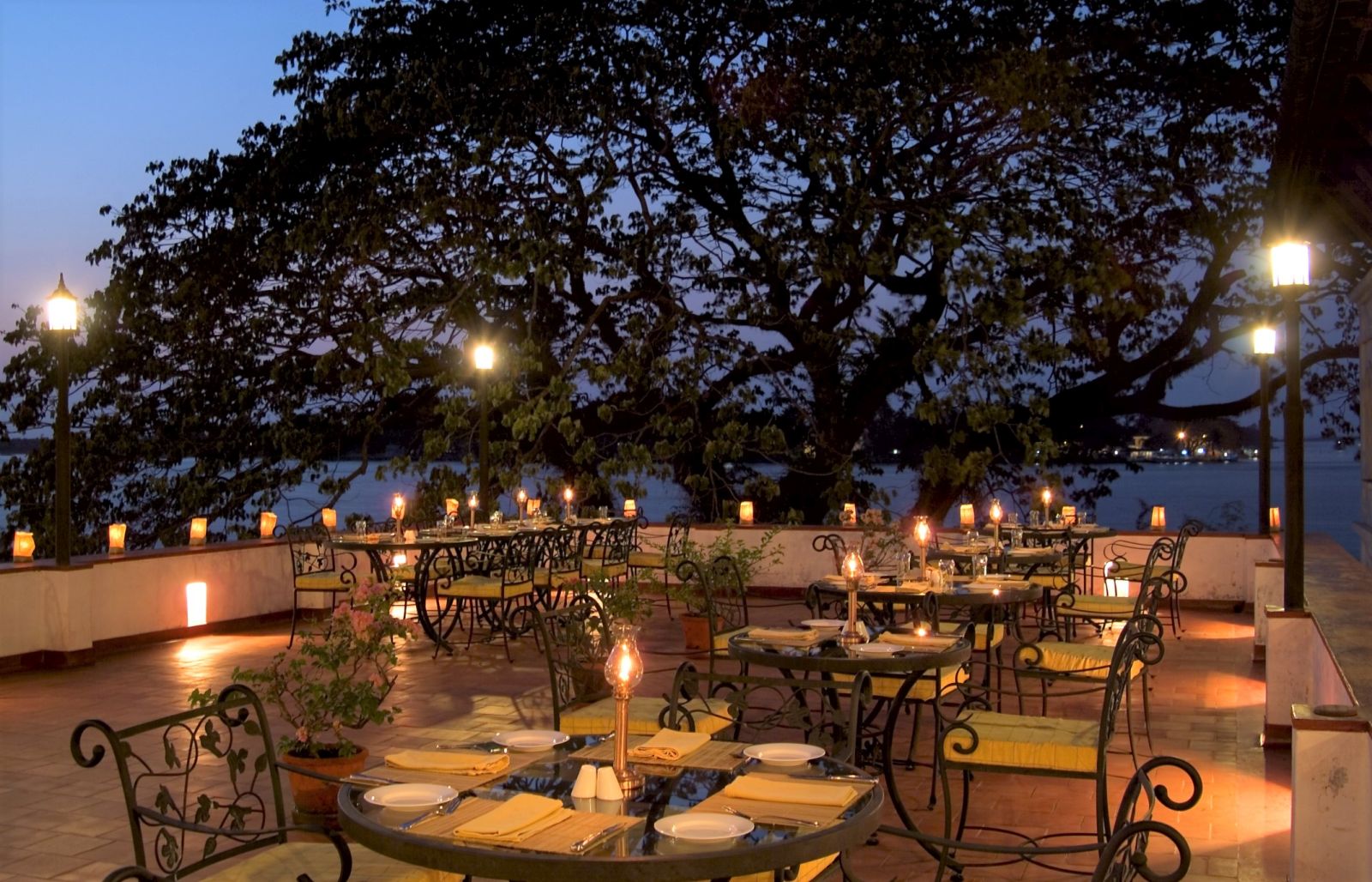 Restaurant terrace of the Brunton Boatyard hotel in Cochin India