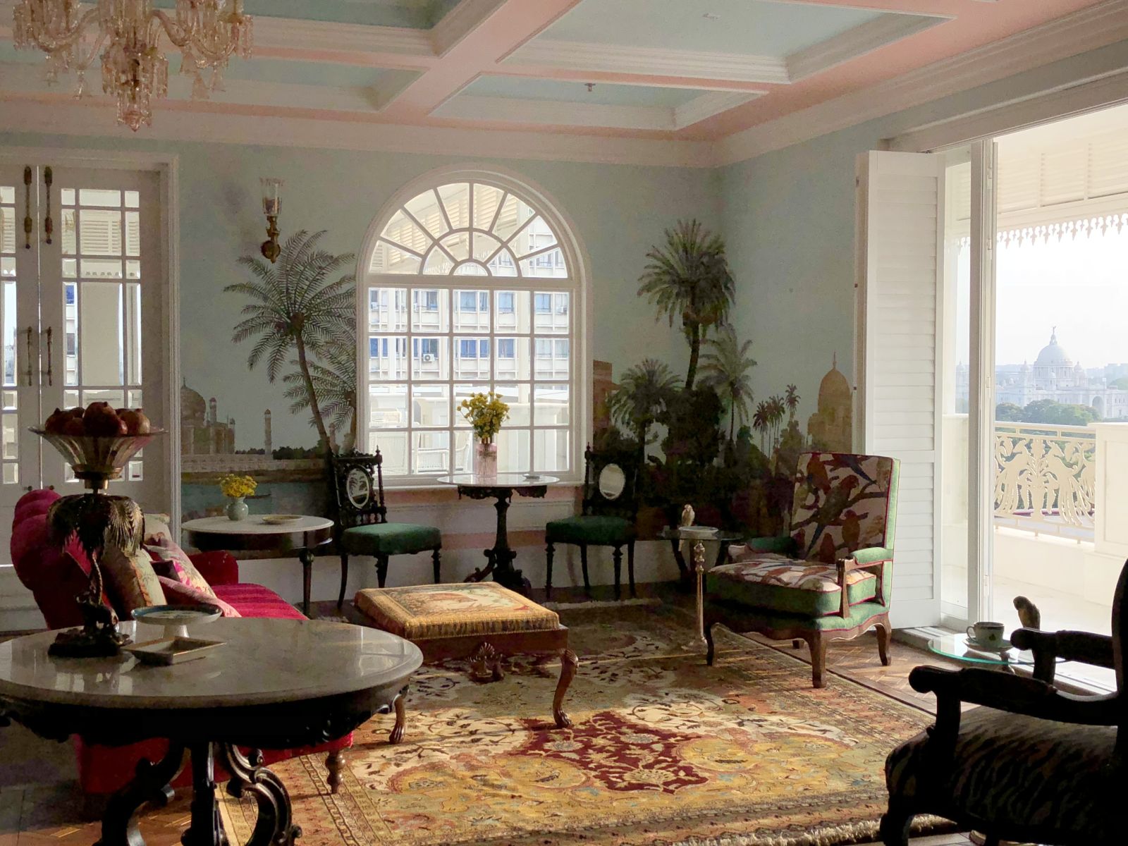Drawing room in the Glenburn Penthouse hotel India