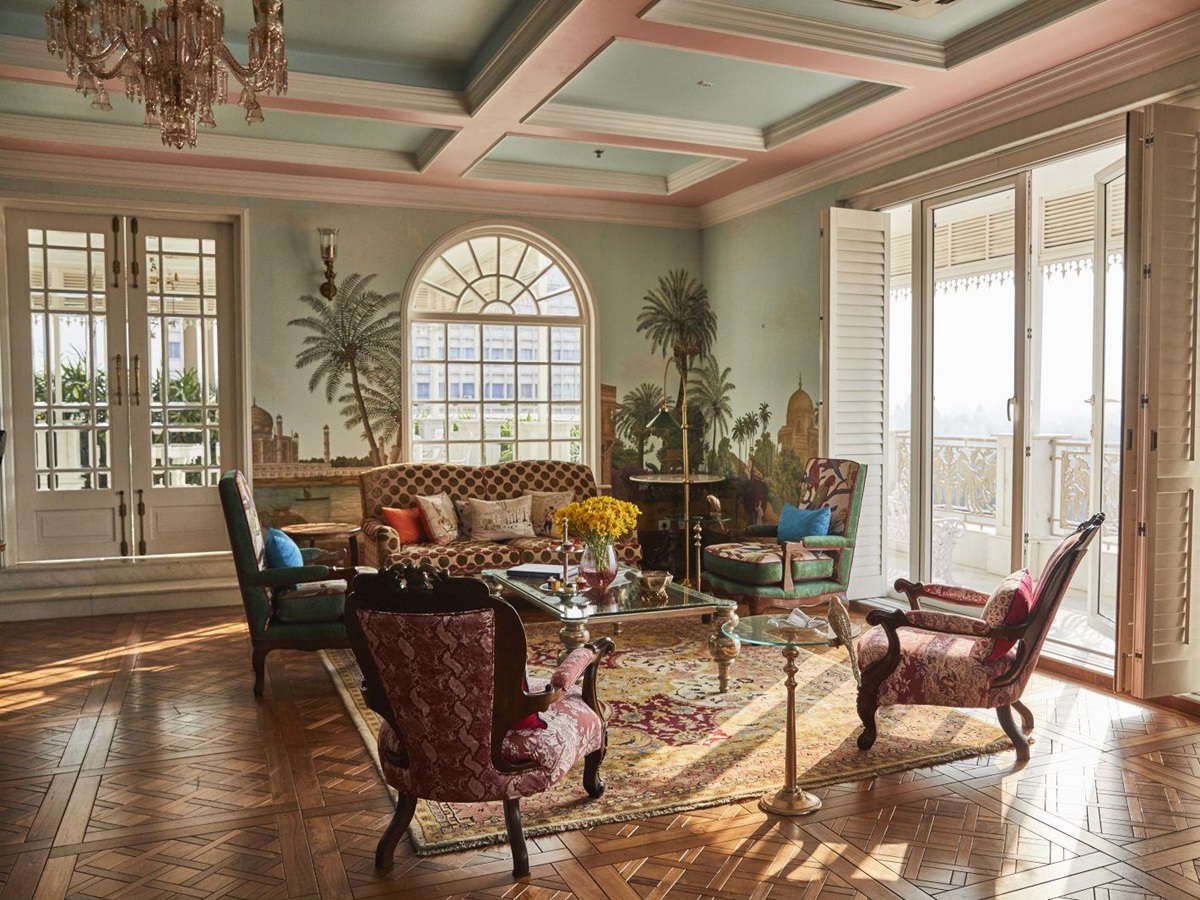 Living room in the Glenburn Penthouse hotel India