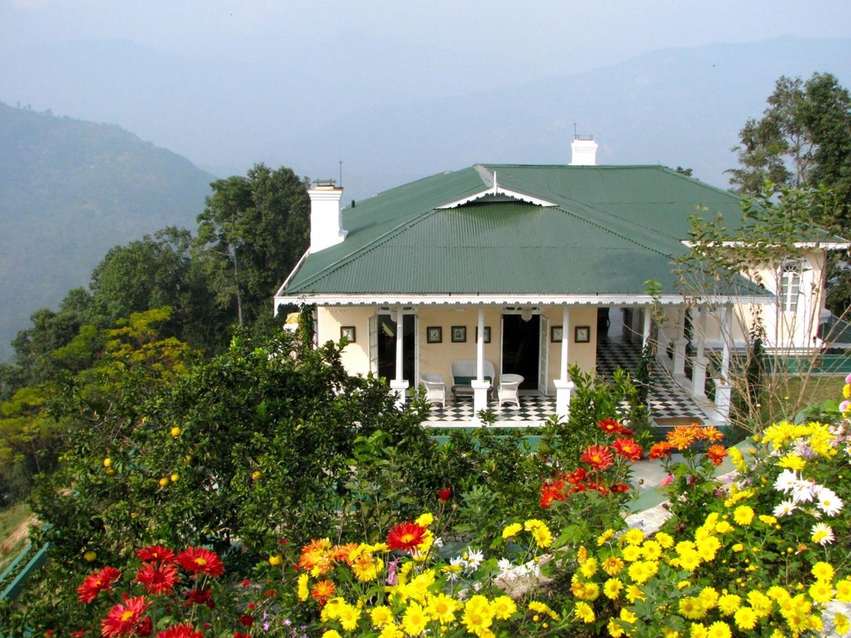 Gardens of the Glenburn Tea Estate in Darjeeling India