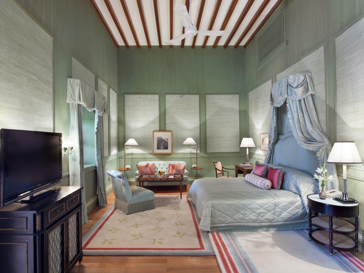 green suite at Taj Falaknuma Palace in Hyderabad in India