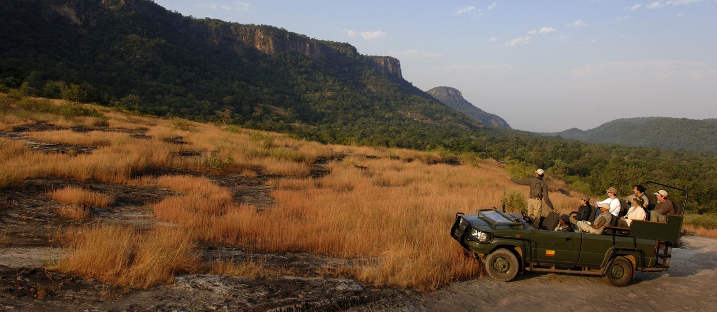 4x4 safari from luxury lodge Mahua Kothi in Bandhavgarh National Park in India
