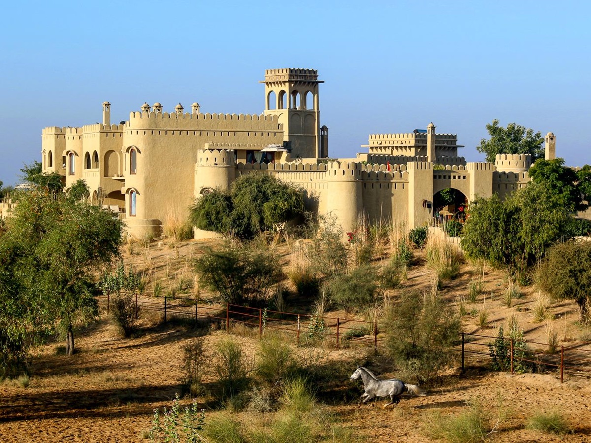 A horse outside Mihir Garh in India