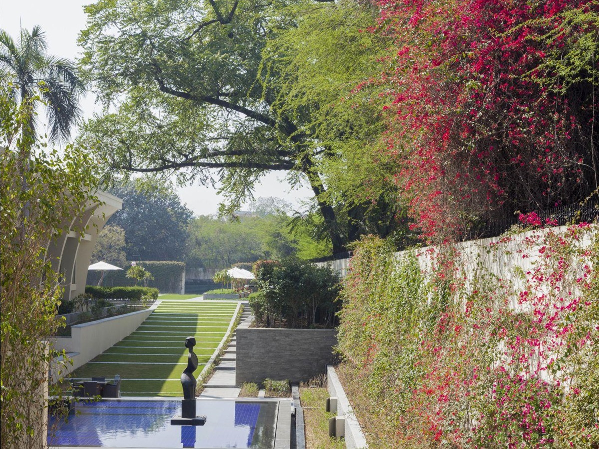 Grounds of the Oberoi Hotel Delhi