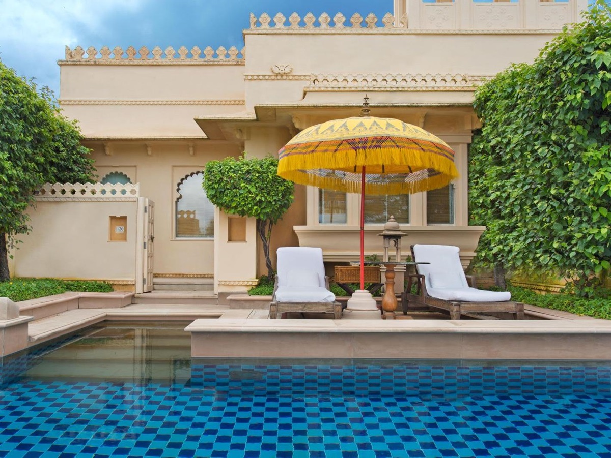 Terrace and pool at Oberoi Udavilas in Udaipur