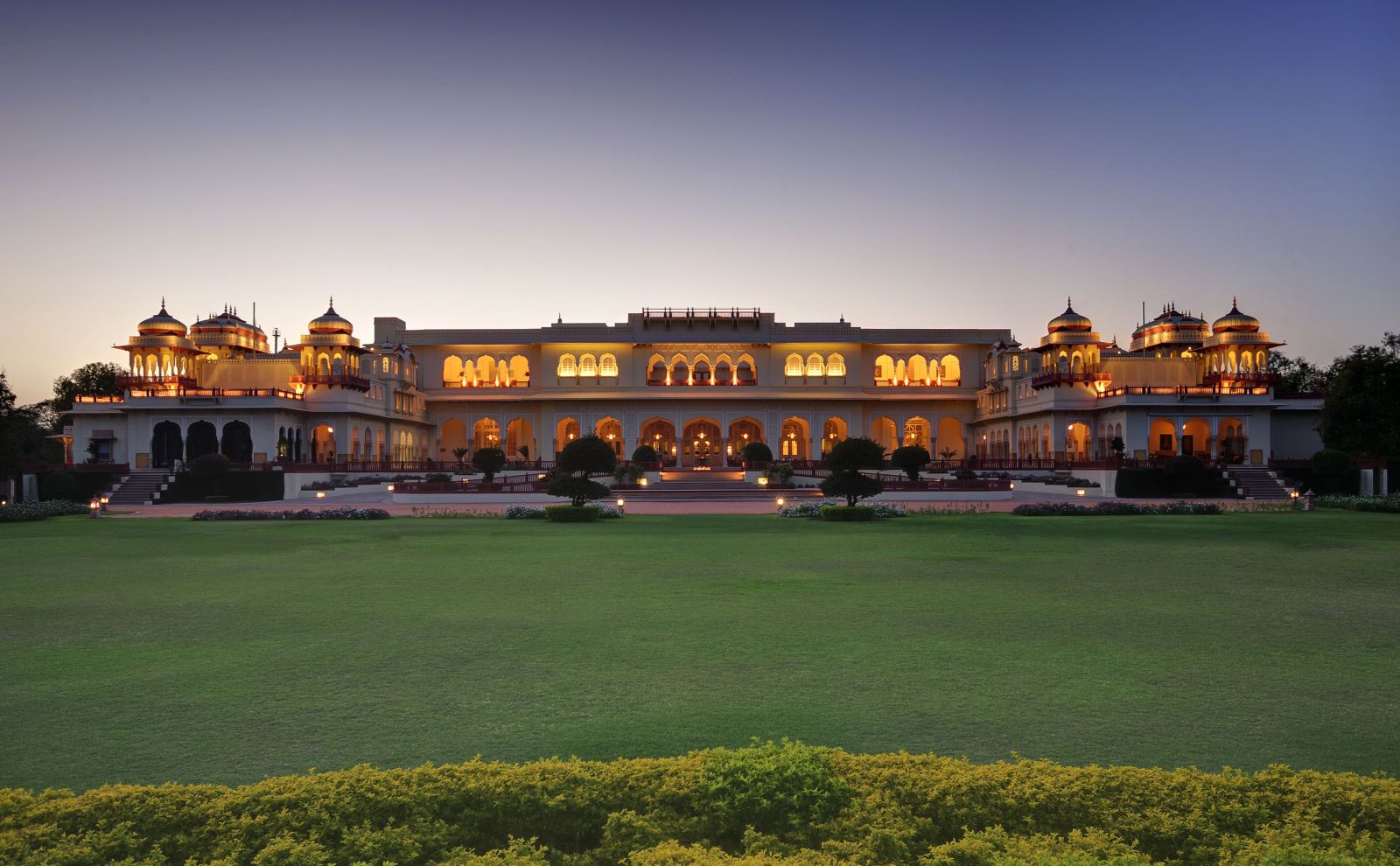 The Rambagh Palace in Jaipur at dusk