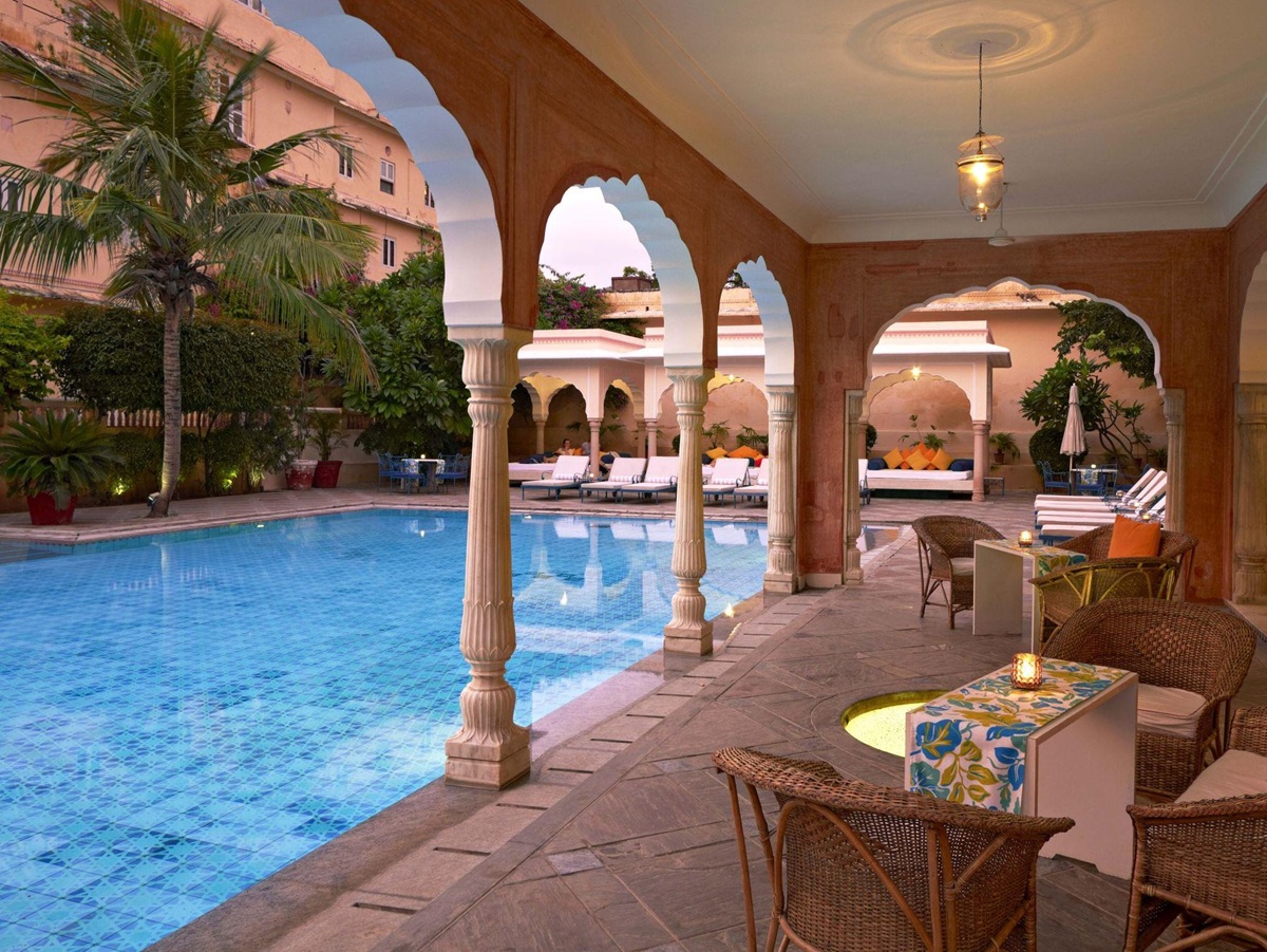 Swimming pool and terrace at the Samode Haveli hotel in Jaipur India