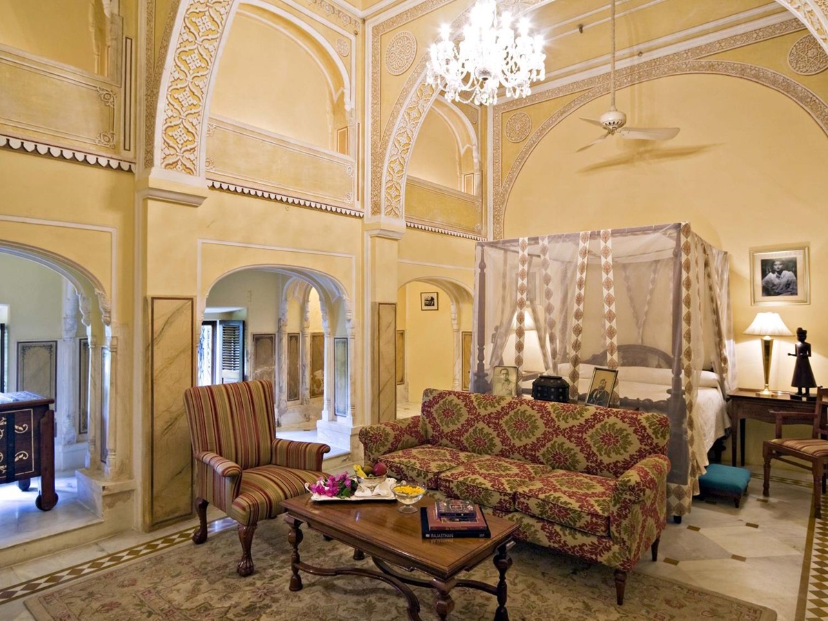 Elaborate decor of a deluxe suite at the Samode Haveli hotel in Jaipur