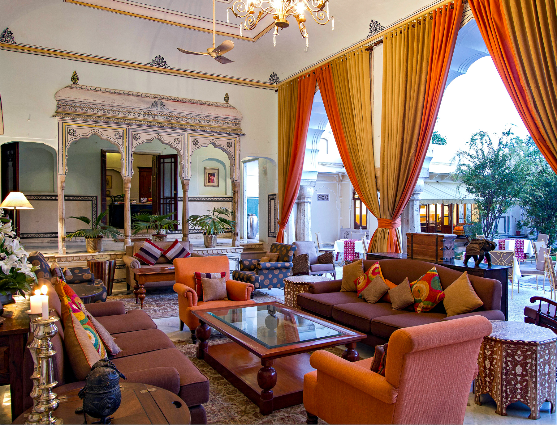 Guest lounge at Samode Haveli
