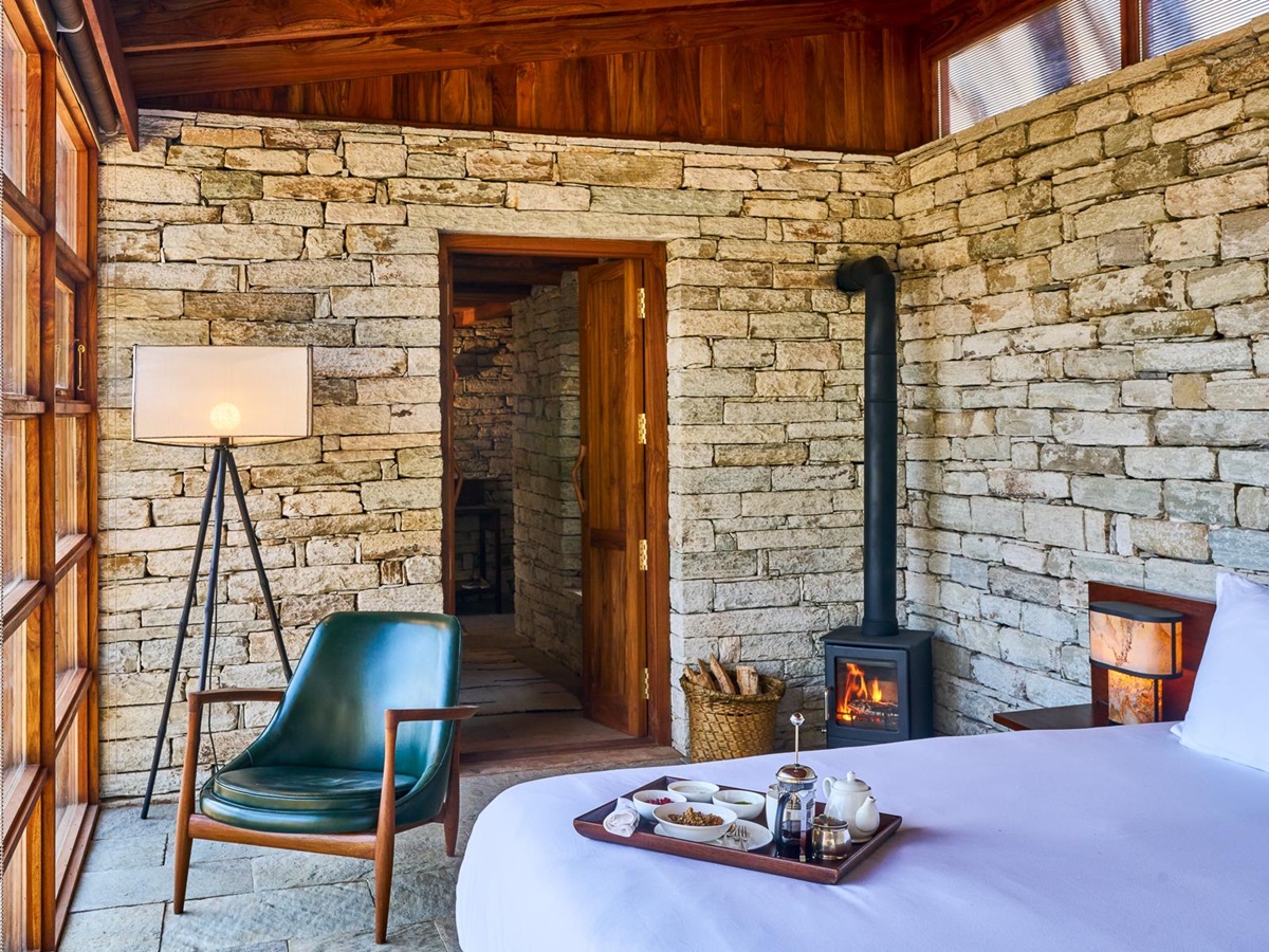 Guest bedroom at Shakti Prana in Uttarakhand