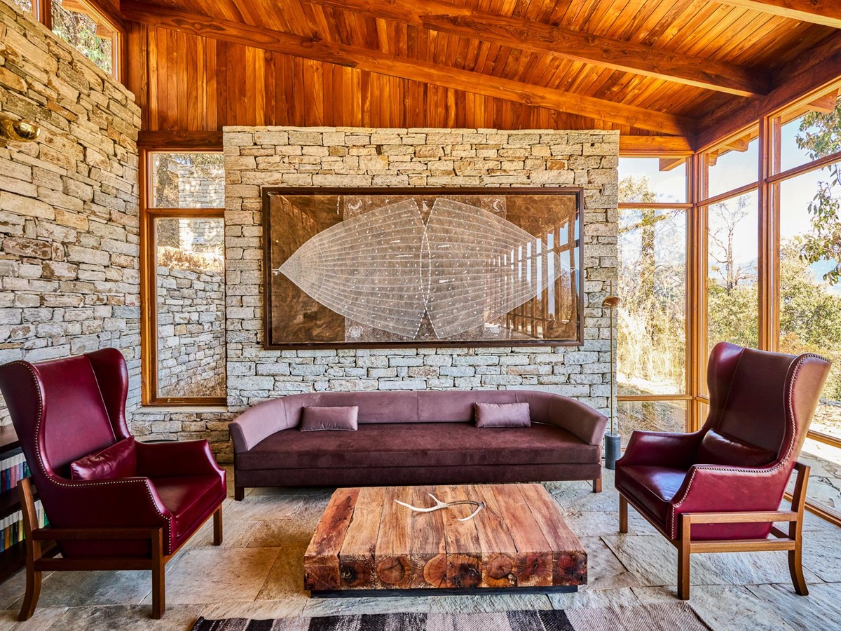 Lounge at Shakti Prana in Uttarakhand