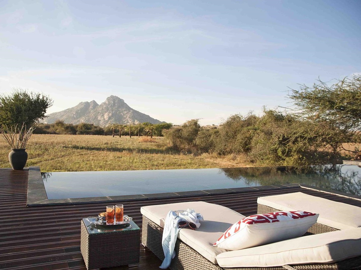 Pool terrace at Sujan Jawai leopard camp in India