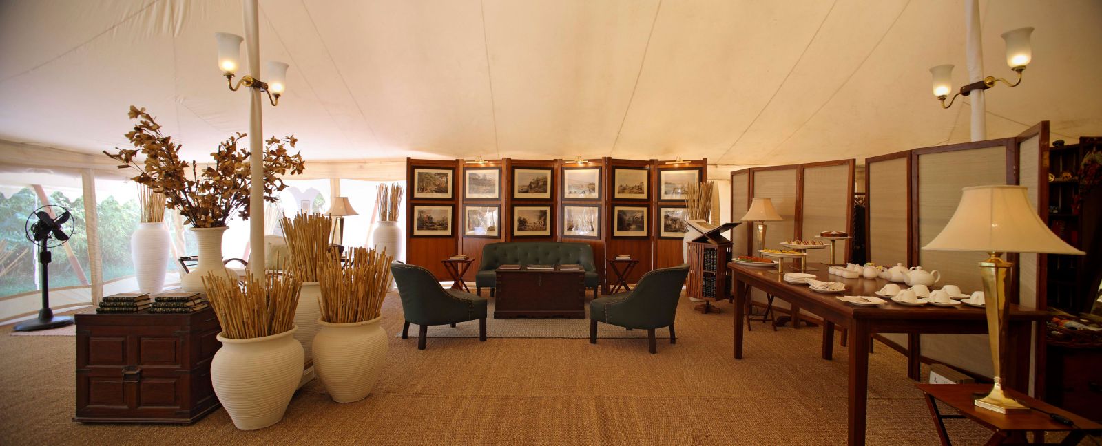 Guest lounge at Sujan Sher Bagh luxury camp in India