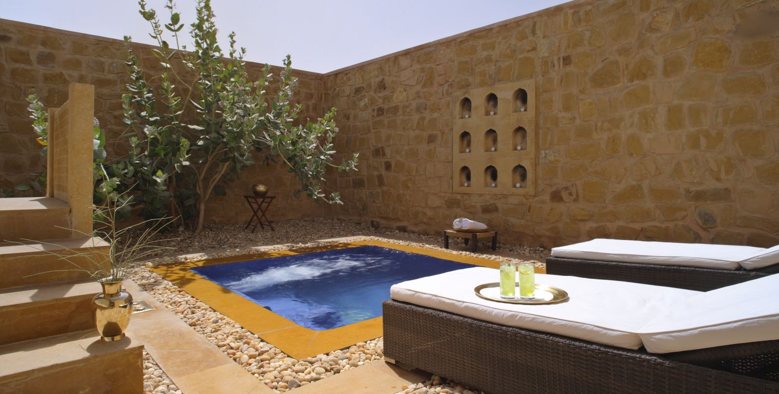 Private plunge pool at Sujan The Serai India