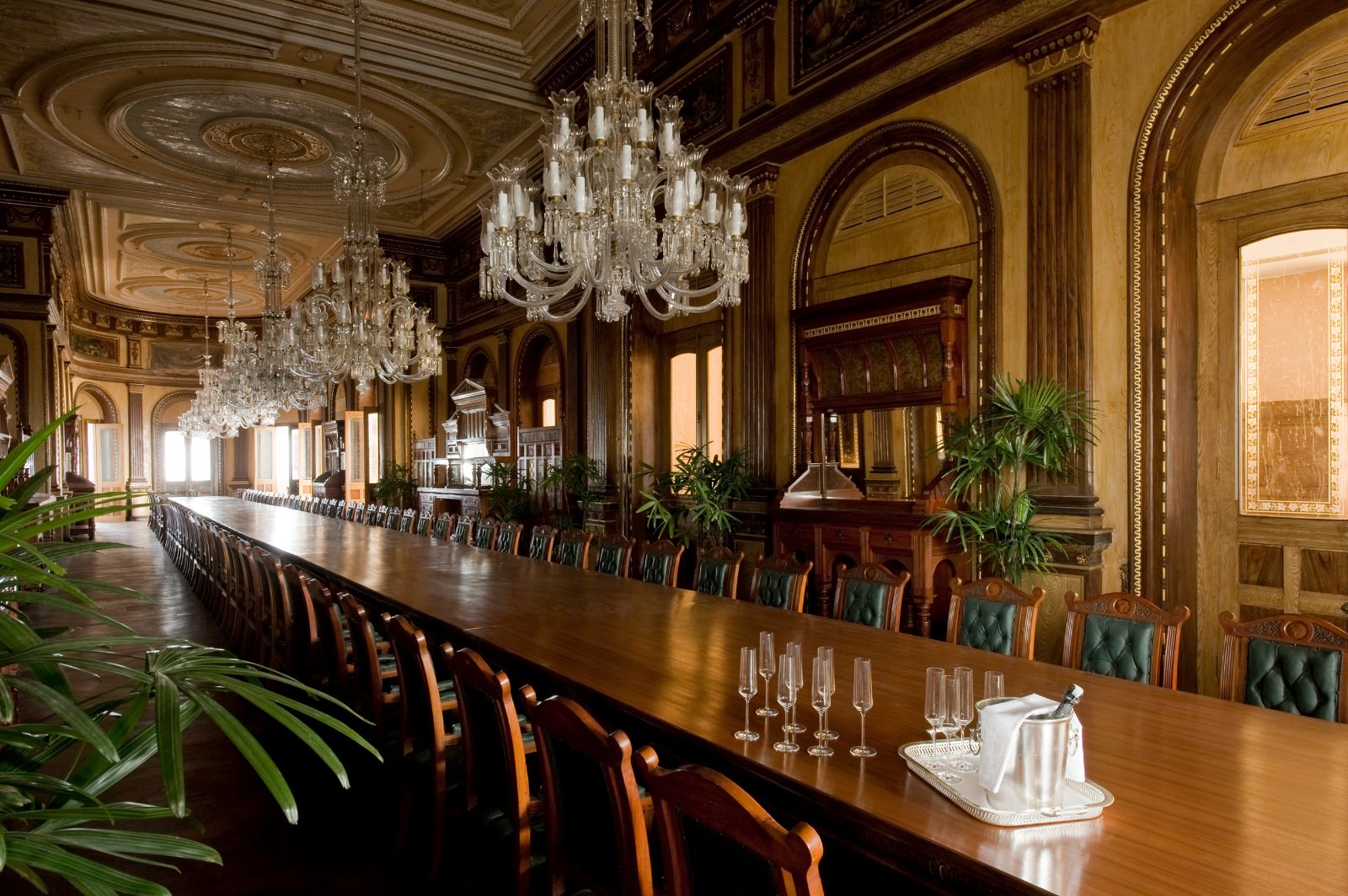 Long dining table at Taj Falaknuma Palace in Hyderabad in India