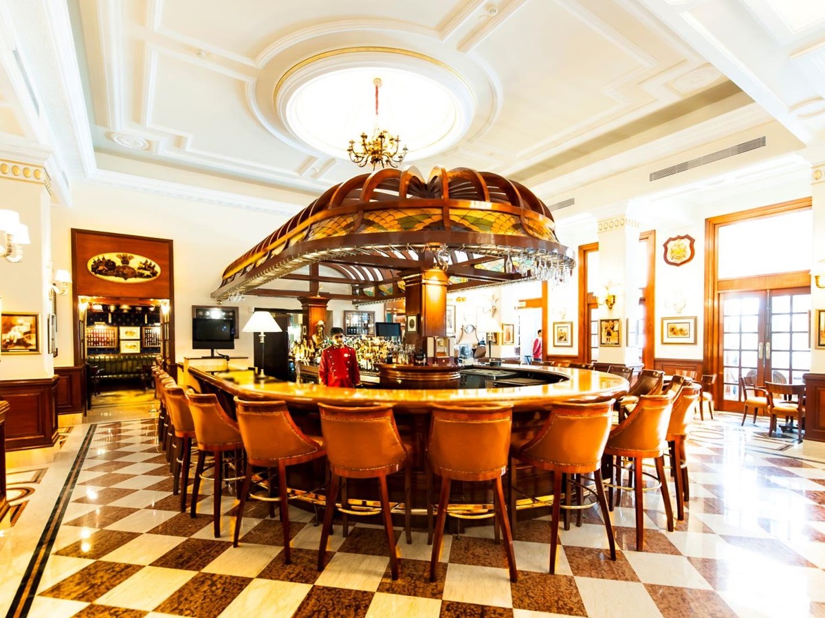 Bar at the Imperial New Delhi