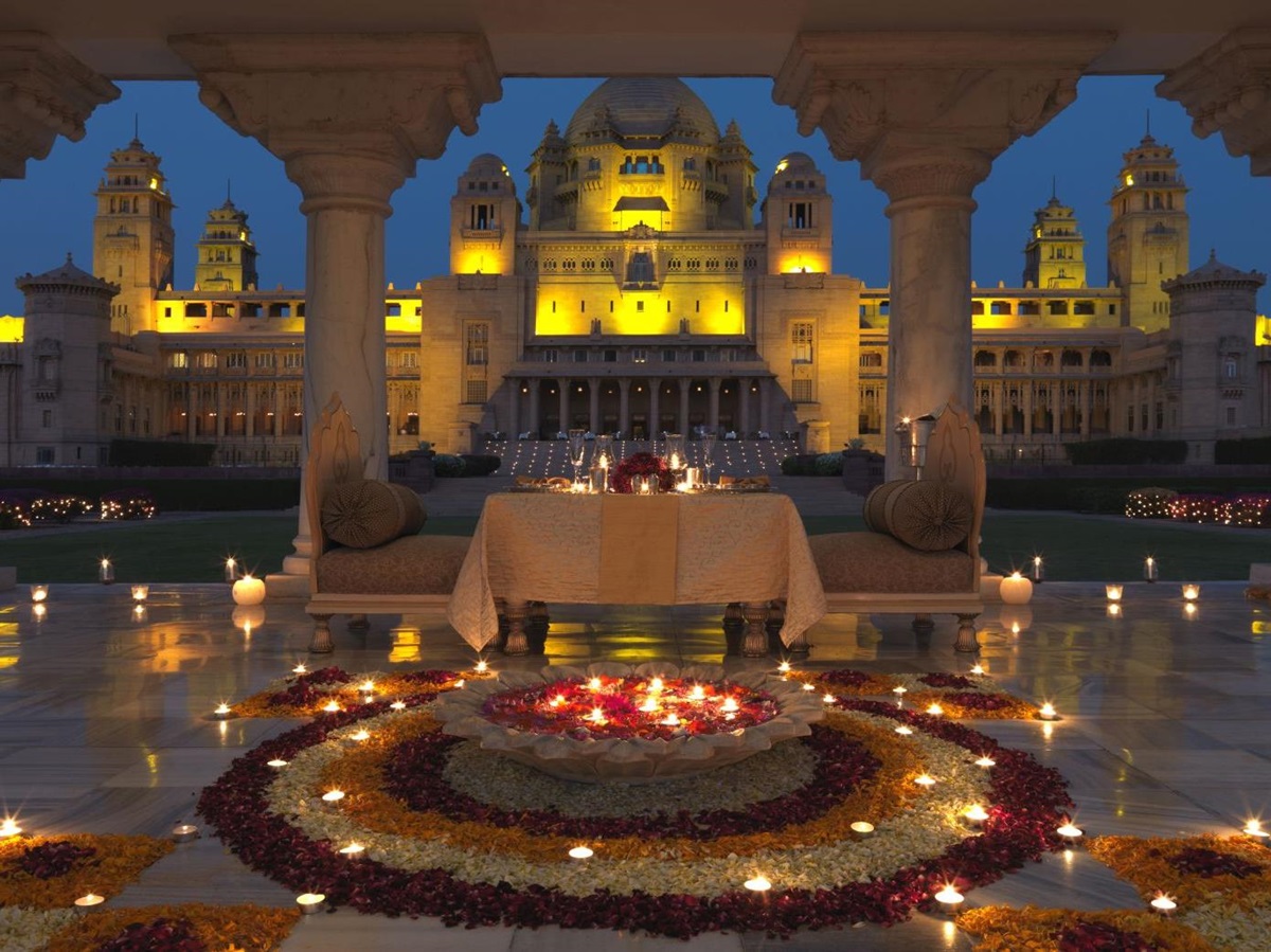 Candlelit dining at the Umaid Bhawan hotel in Jodhpur