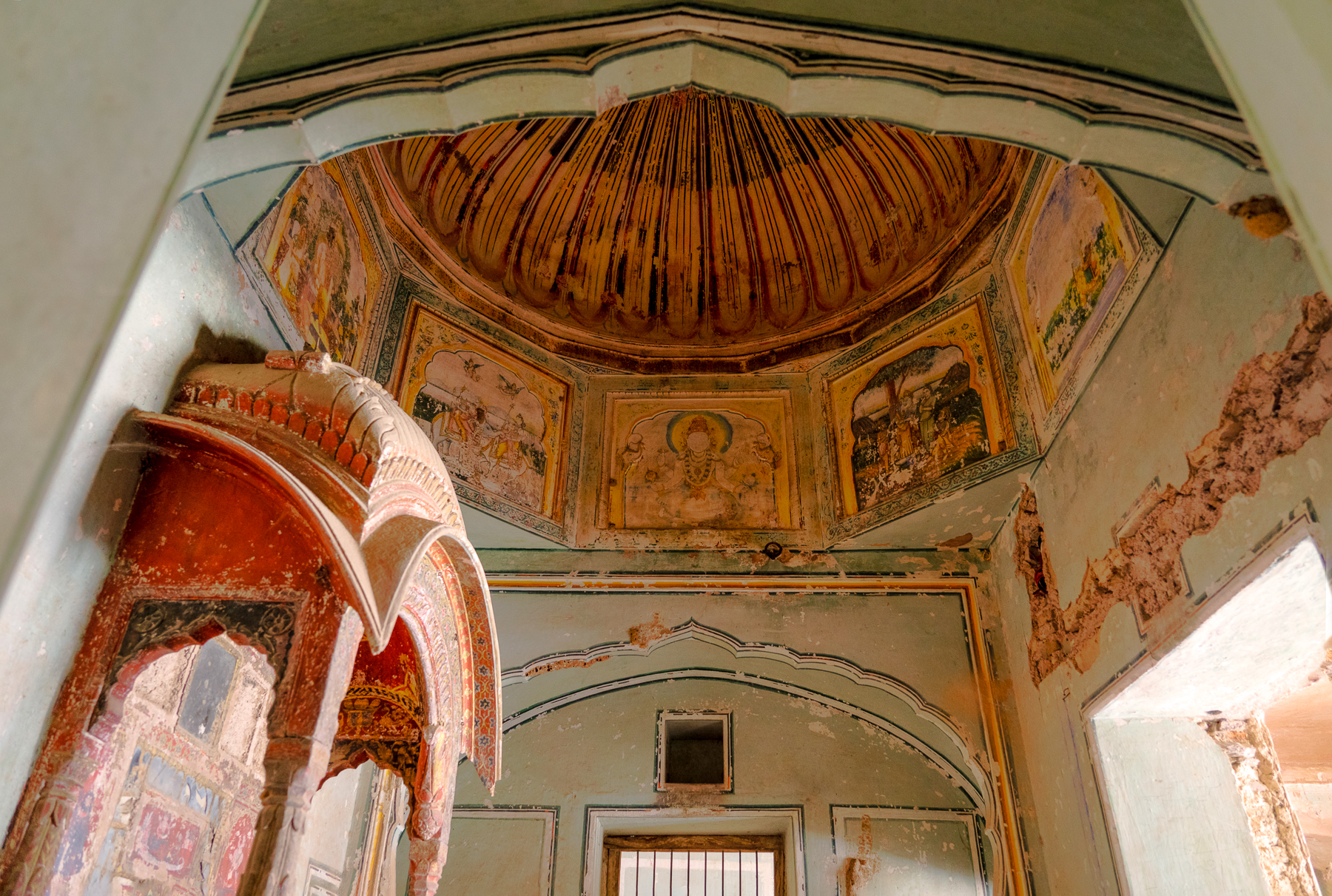 Interior of a meditation temple at Six Senses Fort Barwara