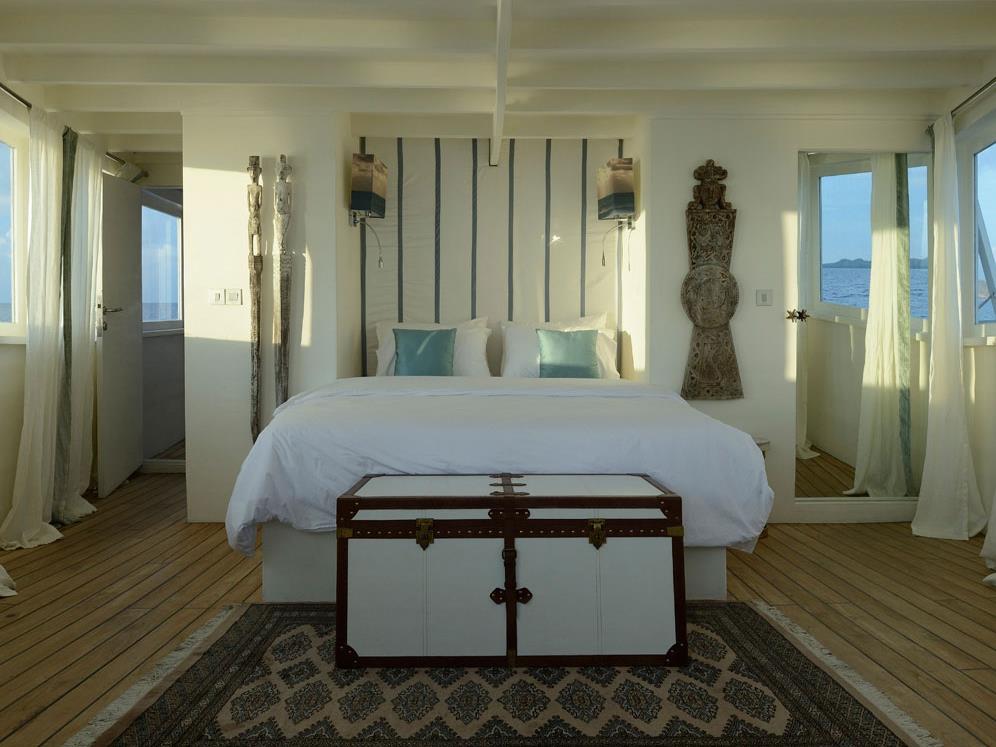 Double bedroom in Alexa, Indonesia