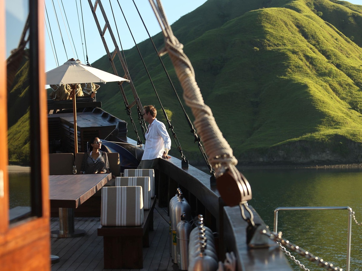 starboard of Alila Purnama, Indonesia