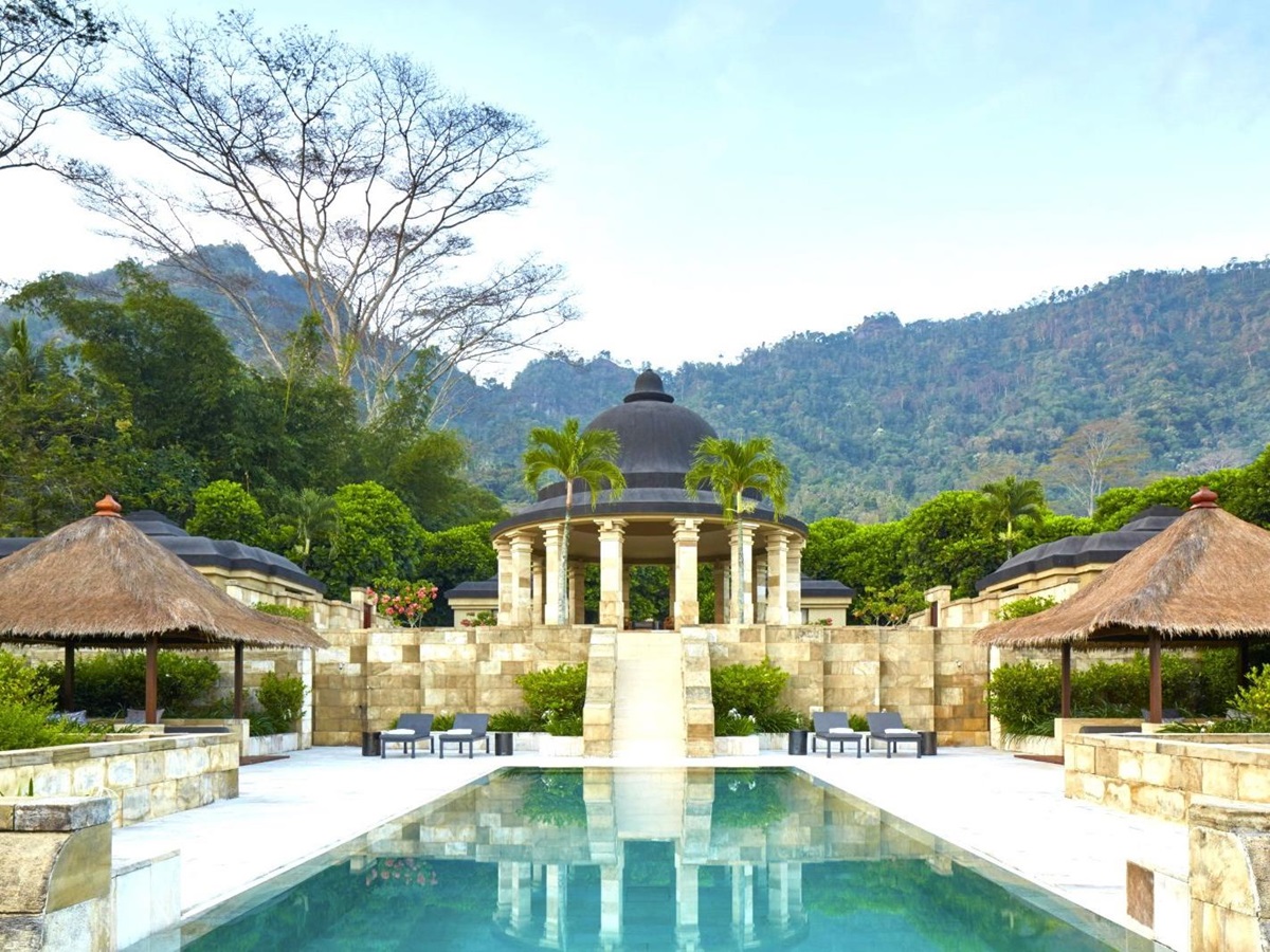 Exterior view of the dalem Jiwo suite at Amanjiwo in the Java region of Indonesia