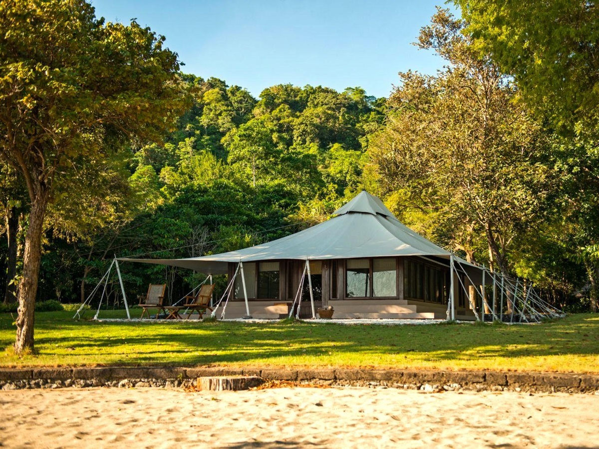 Ocean Tent on the beach of Amanwana on Moyo Island