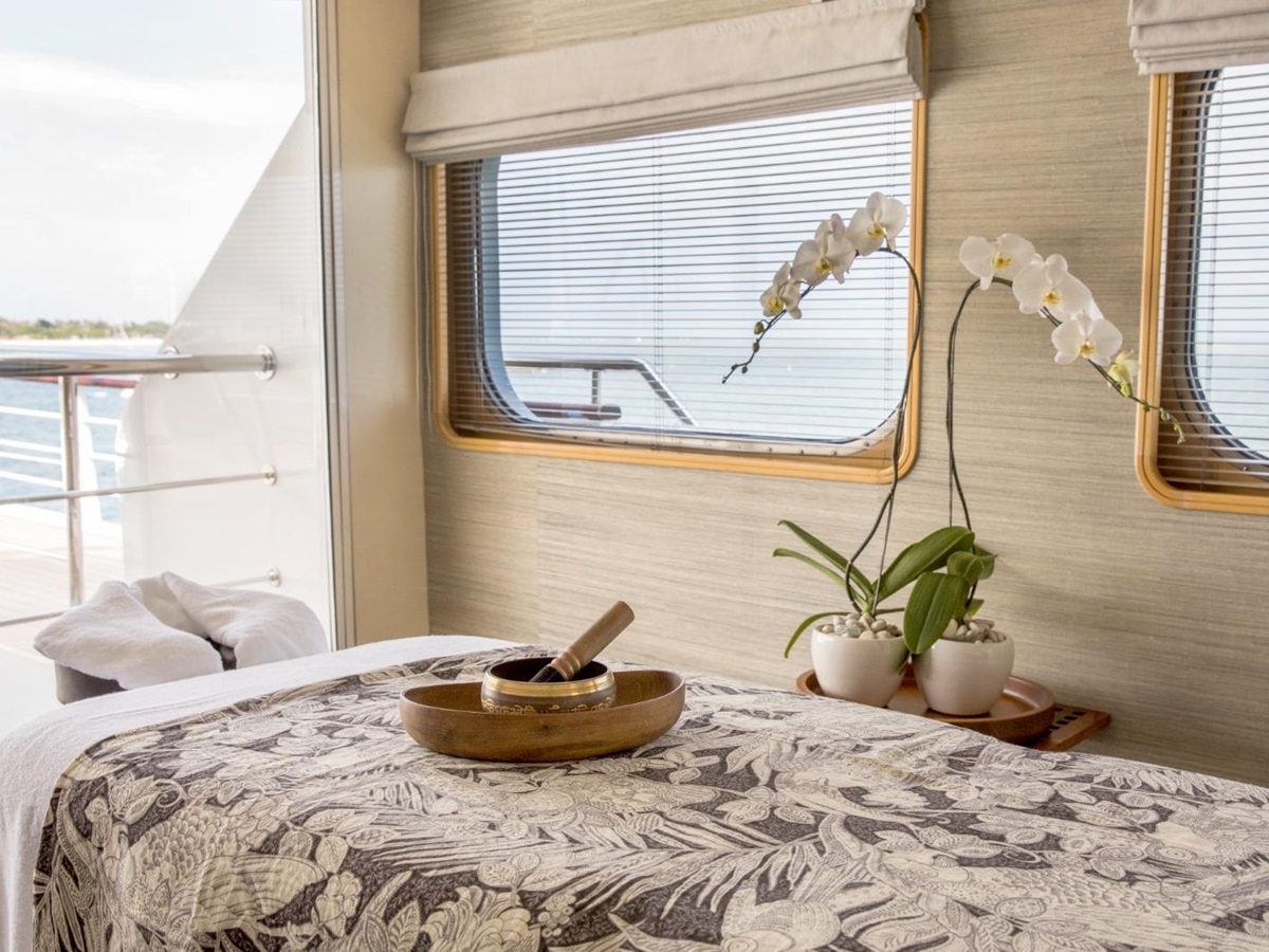 Massage room onboard Aqua Blu in Indonesia