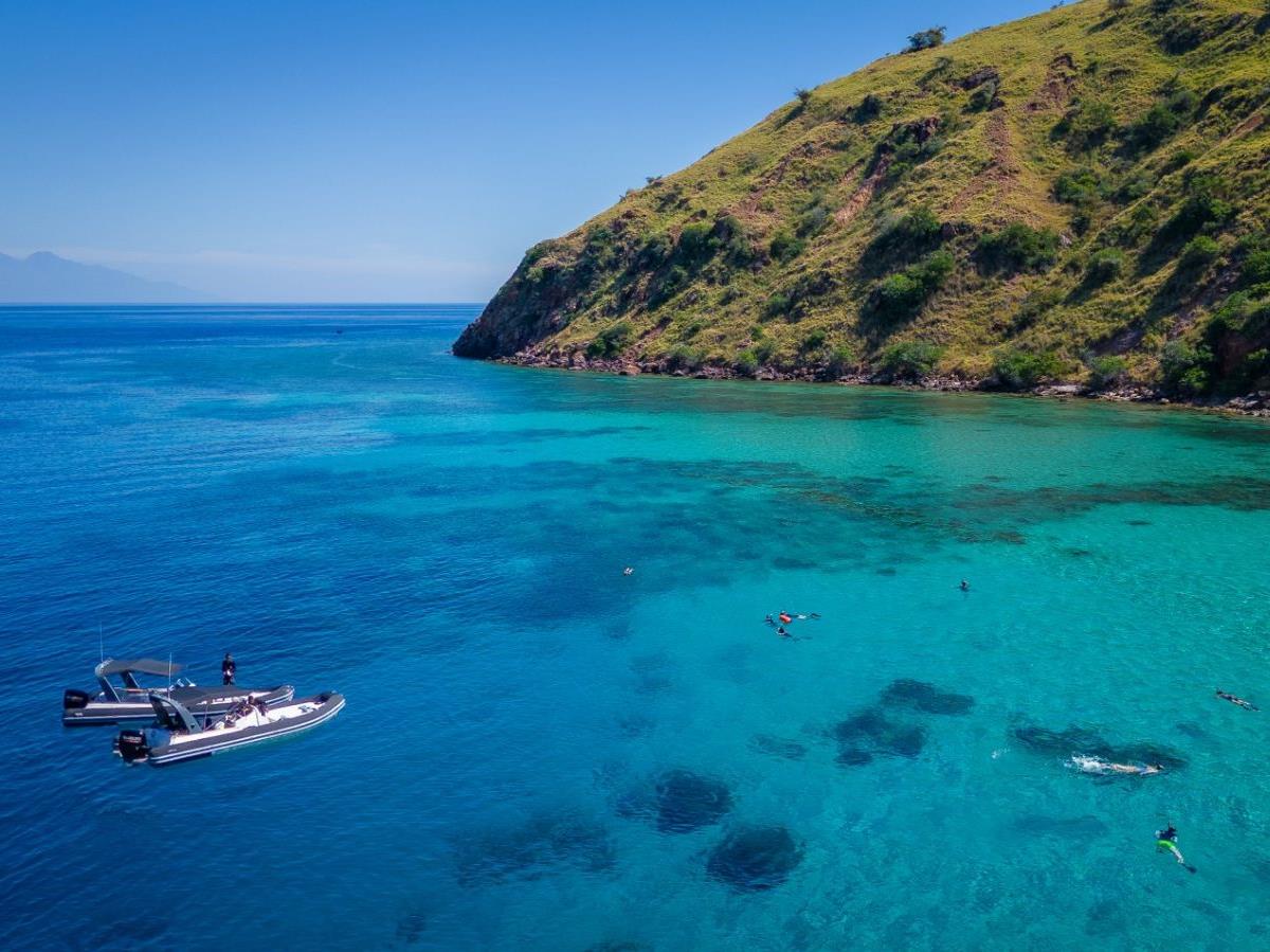 Aqua Blue snorkelling excursion in Raja Ampat