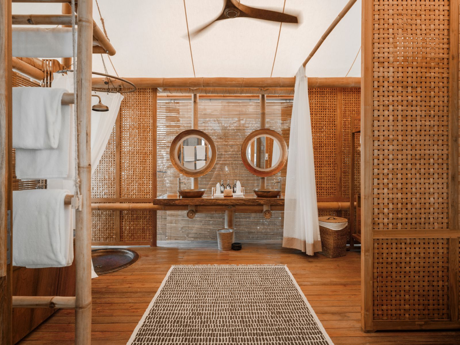 Bathroom in the beach suite at Bawah Reserve in Indonesia