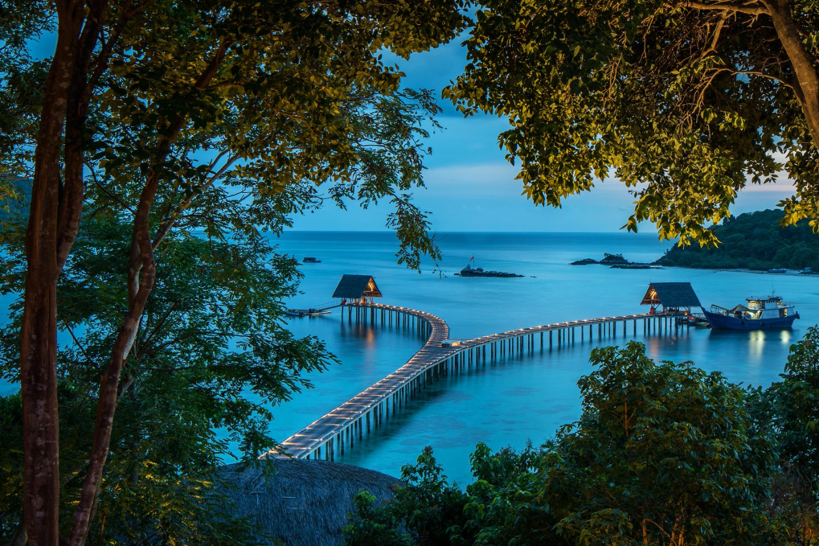 Jetty at sunset at Bawah Reserve Indonesia