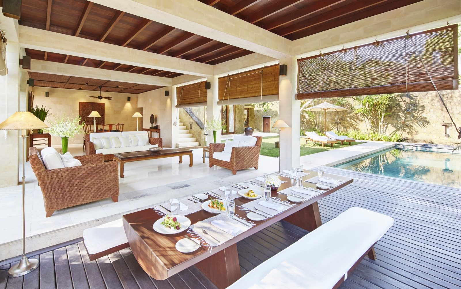 Open-sided living and dining area at Pita Linggar villa