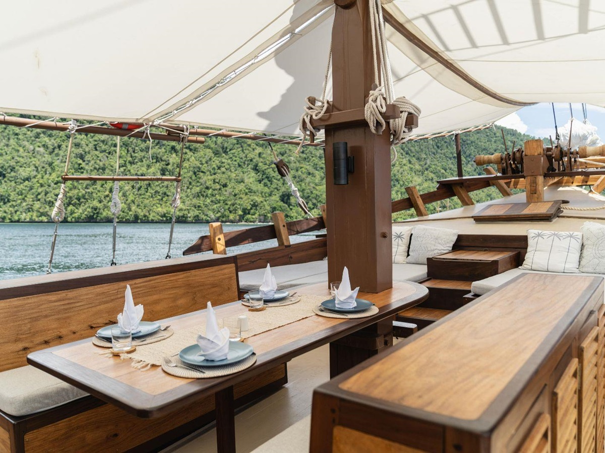 Dining table onboard the Dewata phinisi in Indonesia