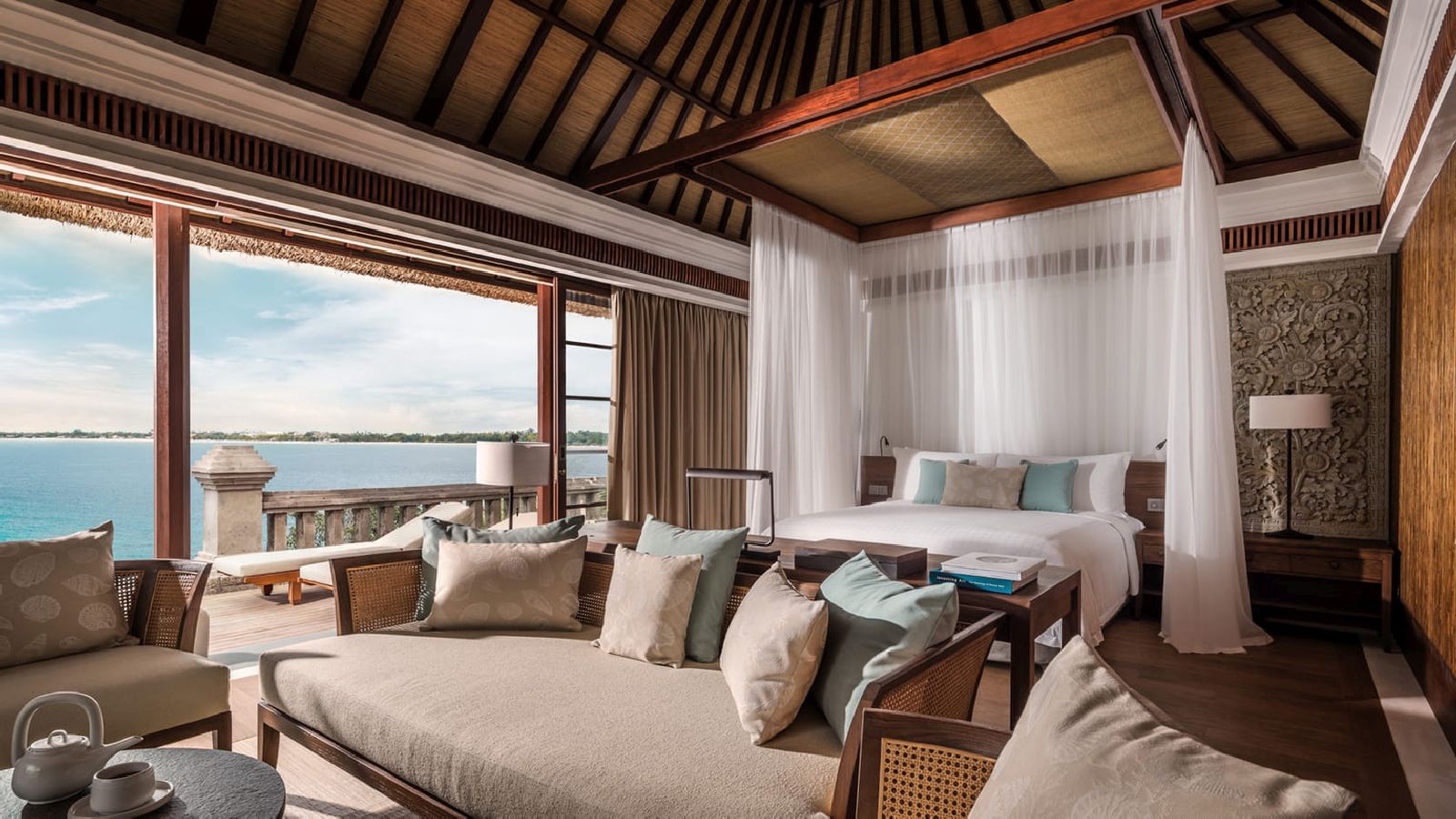 Premier ocean view villaat the Four Seasons Bali at Jimbaran Bay