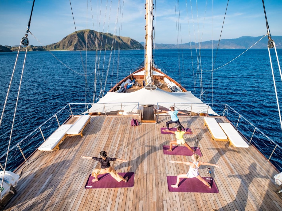 Sundeck and yoga class on board Lamima in Indonesia