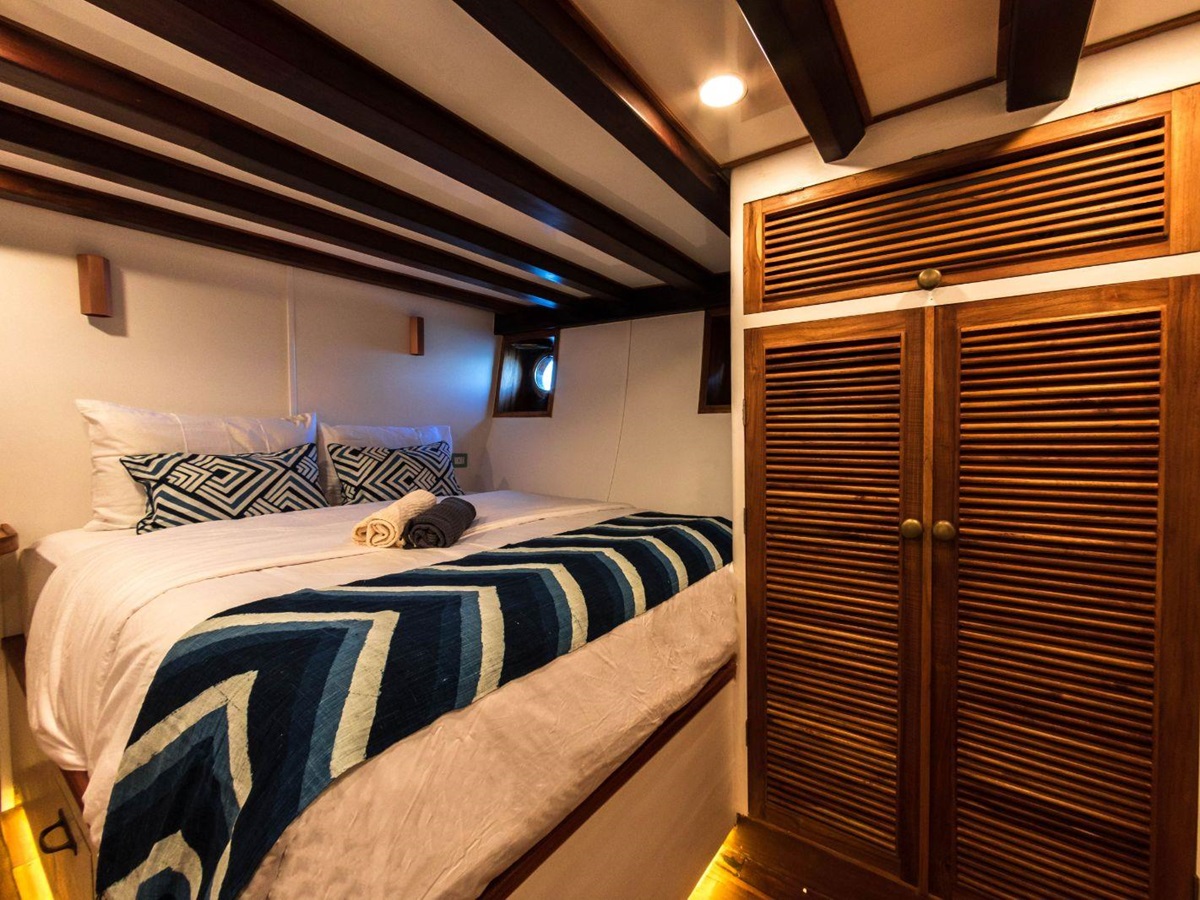 A double cabin onboard the Magia II phinisi on Indonesian waters