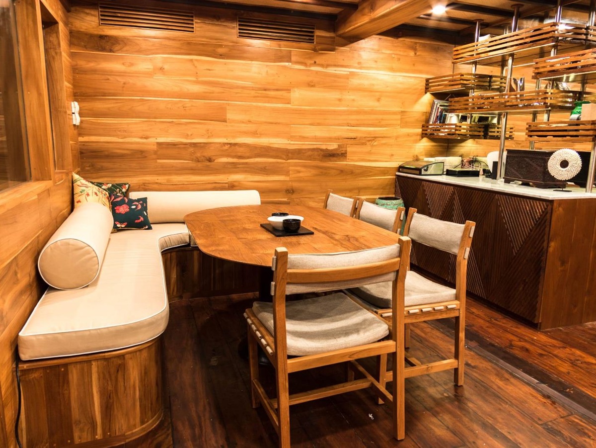 Dining table onboard the Magia II phinisi on Indonesian waters