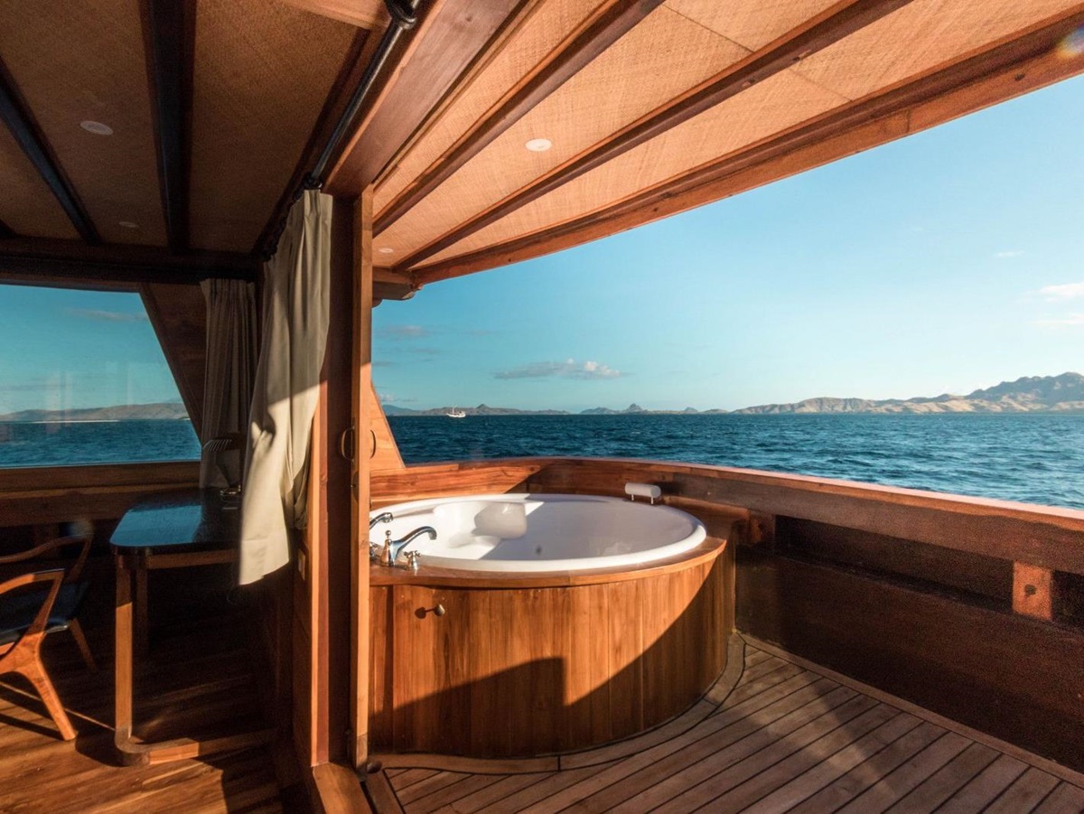 Jacuzzi deck onboard the Magia II phinisi on Indonesian waters
