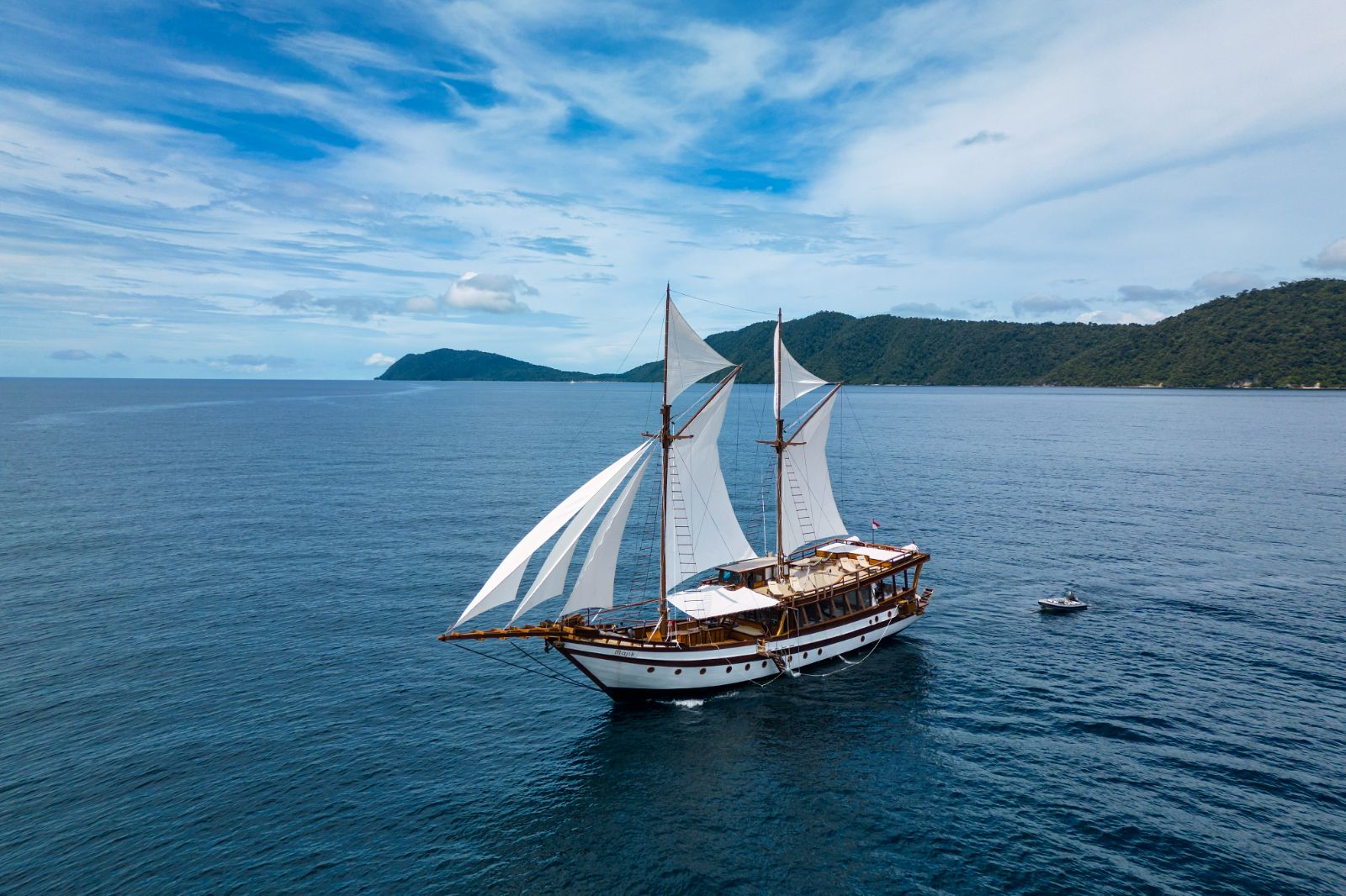 Exterior view of the Majik phinisi in Indonesia